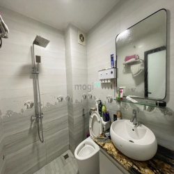 Bán Nhà Ngay Ngã Tư Cổ Linh - Thạch Bàn 5 Tầng 40m2, Ngõ Ô tô 7 Chỗ