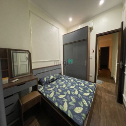 Bán Nhà Ngay Ngã Tư Cổ Linh - Thạch Bàn 5 Tầng 40m2, Ngõ Ô tô 7 Chỗ