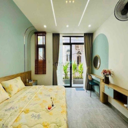 Bán gấp ! ! ! Nguyễn Đình Chính,P15,Phú Nhuận. DT 60m2/2tỷ850, có sổ