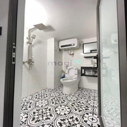 Bán nhà dòng tiền Nguyễn Ngọc Vũ, 47m2, 5 tầng, 9 phòng, 9.2 tỷ