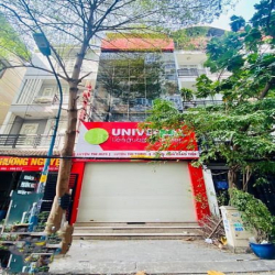 Cho thuê nhà hẻm xe hơi Cách Mạng Tháng 8, Quận 3 - 4 lầu (thang máy)