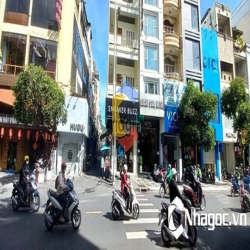 Cho thuê nhà GÓC 2MT số 148 Nguyễn Trãi, P.Bến Thành, Q.1, Hồ Chí Minh