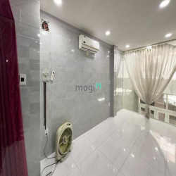 Nhà Quận 3 sát mặt tiền CMT8 HẺM XE HƠI, 6 tầng, 4PN khép kín,nhỉnh5tỷ