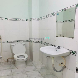 Nhà 1 lầu hẻm 44 Bùi Văn Ba, Phường Tân Thuận Đông, Quận 7