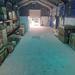 Công ty Cổ phần Đầu tư và Phát triển Y tế VIệt Nhật cho thuê kho