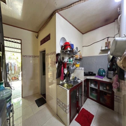 Nhà Hẻm Xe Hơi, Trường Lưu 76m2 (4m x 19m), 2 Tầng, Khu Phân Lô, Q9