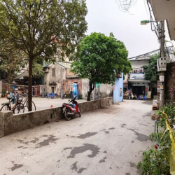 Bán đất Đại Mô, Nam Từ Liêm 40M Mặt tiền 4M, gần đường lớn