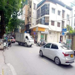 Bán nhà phố Đội Cấn -ôtô đỗ cửa 55m2x4T 10m ra phố KD đỉnh- Chỉ 9.5tỷ