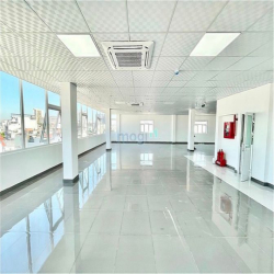 Khai Trương Toà VP 1.600m2 giá 10$ bao phí, ở Nơ Trang Long Bình Thạnh