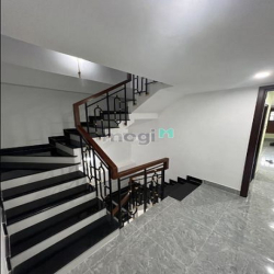 Nhà mới keng, (4x20m 3 lầu 7pn 8wc), HXH 55/6B Trần Hưng Đạo Q5