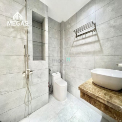 Cho thuê căn hộ xây mới 100% - full nội thất - tại Cống Quỳnh, Quận1