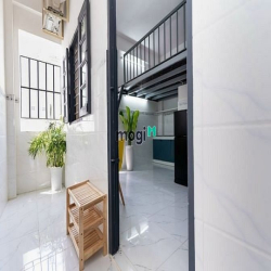 Căn hộ duplex ,full nội thất đầy đủ,gần cầu vượt Hoàng Hoa Thám TB