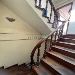 BÁN GẤP nhà 40m2 mặt phố Gia Thụy, khu CC Lotus, KD đỉnh, chỉ 13 tỷ.