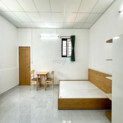 Phòng CH tách bếp đủ nội thất cao cấp - 224 Lý Thường Kiệt, P.14, Q.10