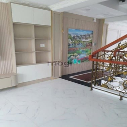 Nhà mới, DT(4x16m), 1 trệt, 1 lửng, 3 lầu + ST, Đ. số 6, Bình Hưng B