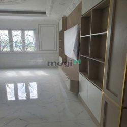 Nhà mới, DT(4x16m), 1 trệt, 1 lửng, 3 lầu + ST, Đ. số 6, Bình Hưng B