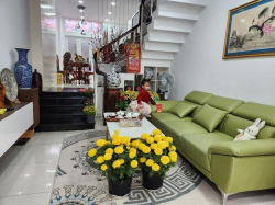 Nhà Đẹp 4 Tầng DT 4m x 16m XVNT P17 Bình Thạnh Giáp Q1 64m2 chỉ 7.x tỷ