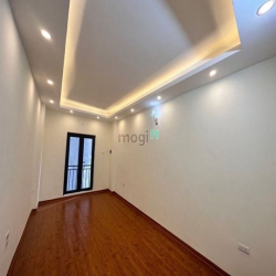 NHÀ MỚI TƯ ĐÌNH- CỔ LINH- 2 Mặt thoáng- VIEW nhà văn hóa- CHỈ HƠN 3 TỶ