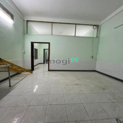 Cho thuê nhà nguyên căn - Hẻm Xe hơi - Cao Thắng, Q.10