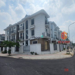 Biệt thự xây thô góc 2 mặt tiền P.Bửu Long giá 14 tỷ siêu víp hiếm