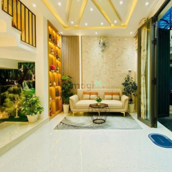 Chủ cần bán gấp Quang Trung,P10,Gò Vấp.DT 5x16.4m(82m2)/2tỷ95 sổ riêng
