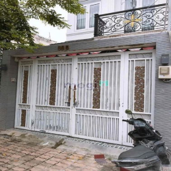 Cho thuê nhà MT Nguyễn Bỉnh Khiêm gần với Lê Quang Định, P1, Gò Vấp