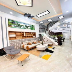 Nhà 2 lầu mặt tiền Trần Minh Sơn KDC Đại học Y Dược Cần Thơ - 6.8 tỷ