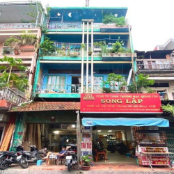 Mặt tiền kinh doanh gỗ BÀ HẠT. DT : 7.2m x 15m.3 lầu.