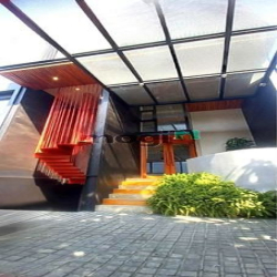 Cho thuê nhà mặt tiền 3 tầng, decor đẹp, sau CC Mastery Thảo Điền