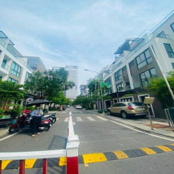 Bán Villa Hà Đô vị trí đẹp nhất góc 2 mặt tiền Đ. số 2 và 5. DTS 330m