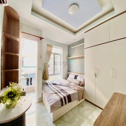 BAN CÔNG giá BÈO BỌT_Studio có nthất_Vòng xoay Phù Đổng_CMT8_cv 23/9