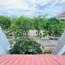 Bán Biệt Thự Đường 2B View Công Viên - 270m² ( 14 x 20 ) 4 Tầng 12PN