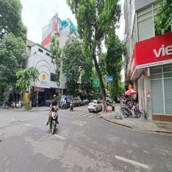 Mặt phố Cửa Đông - Siêu khách sạn 158m2 x 10 tầng - MT 8.6m - 38 phòng