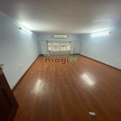 Cho thuê nhà phân lô Trung Yên, Cầu Giấy. dt 105m, 5t, mt5m, 35tr/th