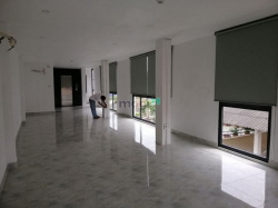 Cho thuê văn phòng mới toanh 80m2 -13 triệu- trung tâm Tân Bình
