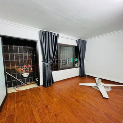 Nhanh! Bán nhà tập thể Kim Mã - Giảng Võ - 90m2 x 3PN - Giá Cực Tốt!