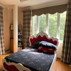 Bán nhà đẹp Xuân La, 63m2, 5 tầng, ngõ ô tô, 12.45 tỷ