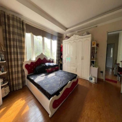 Bán nhà đẹp Xuân La, 63m2, 5 tầng, ngõ ô tô, 12.45 tỷ