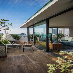 ?Penthouse Style: Minimalism colab Tropical, cao cấp, yên tĩnh?