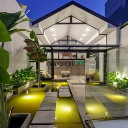 Ngõ ô tô - nội thất đẹp trung tâm Ba Đình 55m 5t giá 11,5tỷ.