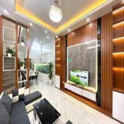 5.7 Tỷ 34M Minh Khai - Nhà mới koong - Ô tô đỗ cổng - Full nội thất