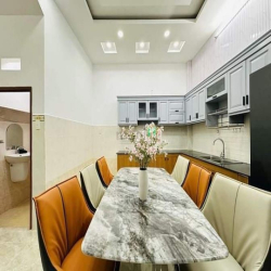 Bán nhà Hẻm 4m Phạm Văn Chiêu, P9, GV, 11 x 5m, 4 tầng, 5.9 tỷ TL