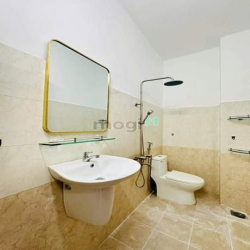 Bán nhà Hẻm 4m Phạm Văn Chiêu, P9, GV, 11 x 5m, 4 tầng, 5.9 tỷ TL