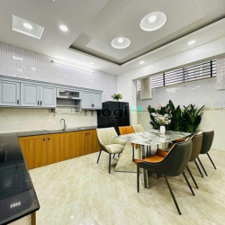 Bán nhà Hẻm 4m Phạm Văn Chiêu, P9, GV, 11 x 5m, 4 tầng, 5.9 tỷ TL