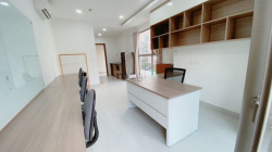 Cho thuê officetel chung cư Millennium Q4, 34m2, có NT văn phòng