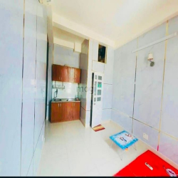 Bán nhà CHDV 5 tầng 55/108/42 Nguyễn Văn Công P3 Gò Vấp (TN 30 triệu/t