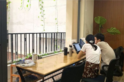 Thuê văn phòng làm việc hiệu suất tại Trang Tien Building