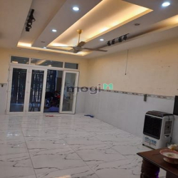 CÓ THANG MÁY MTNB khu Tên Lửa 4x26m 5 tầng 5PN GẦN CÔNG VIÊN, COOPMART