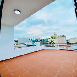 GẤP! Bán nhanh nhà đ. Phạm Thế Hiển, quận 8 DT 74m2/ 2 tỷ 150tr. SHR.