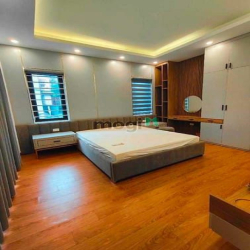 Bán nhà Phú Diễn , Nguyễn Đạo An , dân xây , ngõ rộng , Gần hồ, lô góc